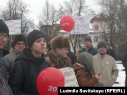 Даниил Ярлыковский на акции штаба Навального