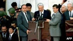 Ельцин с Александром Коржаковым в 1991 году